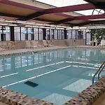 Decatur Conference Center And Hotel 